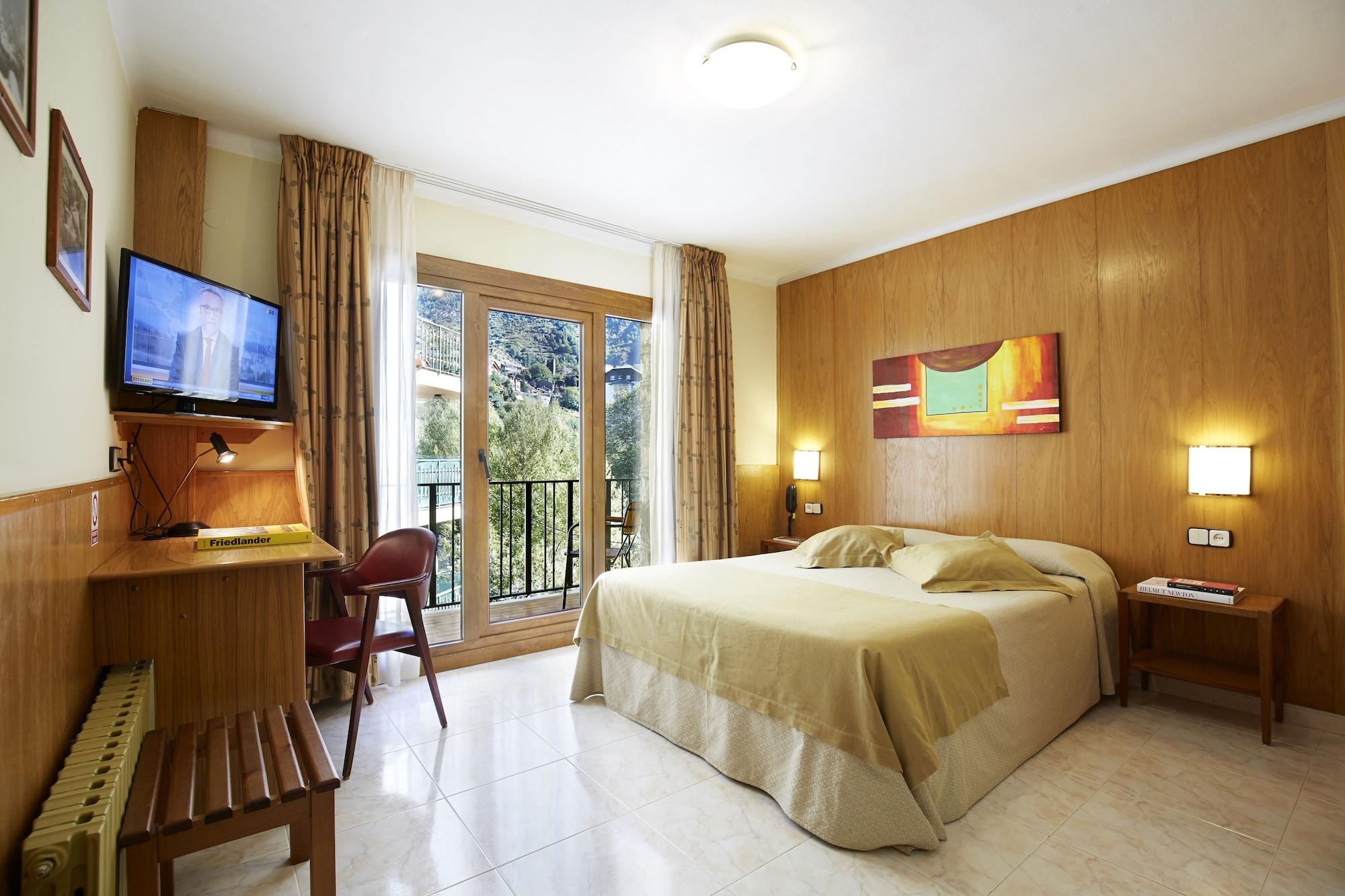 Hotel Univers เอิงคาม ภายนอก รูปภาพ